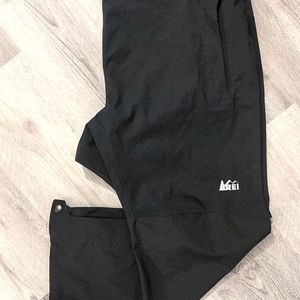 NWOT Women's REI Waterproof Hiking Pants Size Petite XL